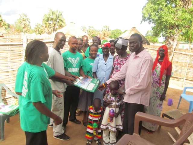 IDAT Medical Team Distributes Nets